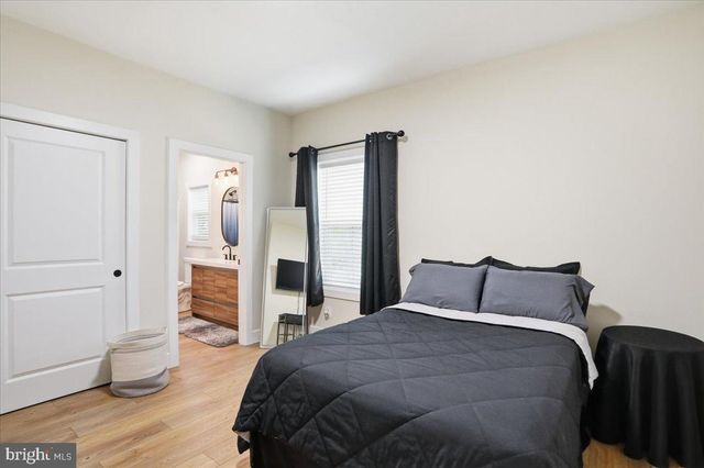 306 DOGWOOD DR, Cross Junction, VA 22625