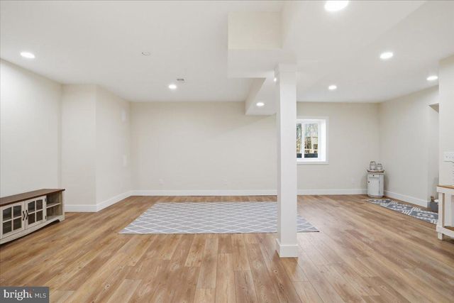 306 DOGWOOD DR, Cross Junction, VA 22625