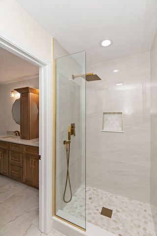 1548 Wood Creek Trail, Bartlett, IL 60103