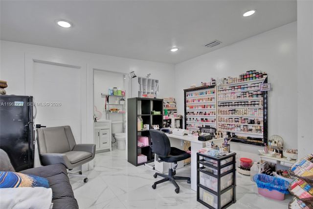 11751 SW 168th Ter, Miami, FL 33177