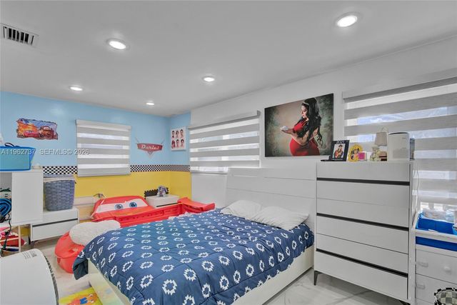 11751 SW 168th Ter, Miami, FL 33177