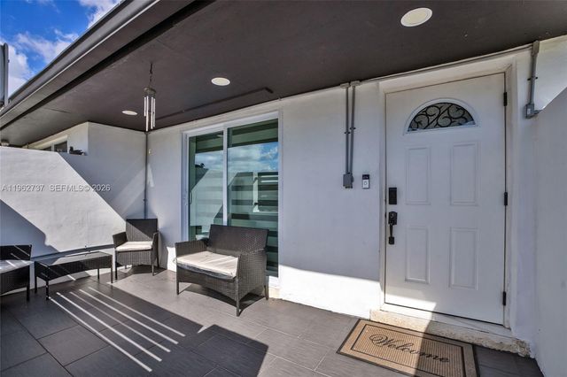 11751 SW 168th Ter, Miami, FL 33177