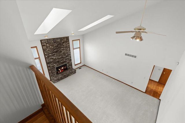 2126 Kennedy Drive, Rochester Hills, MI 48309