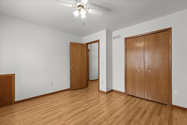 2126 Kennedy Drive, Rochester Hills, MI 48309