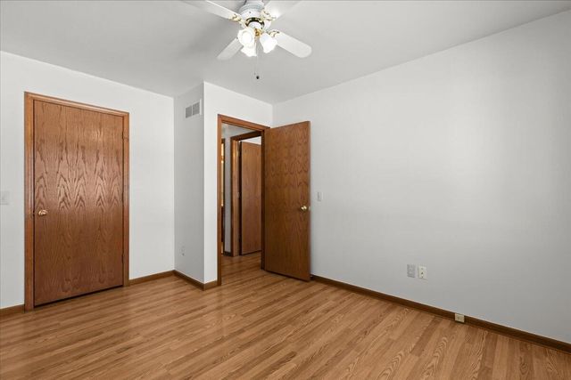 2126 Kennedy Drive, Rochester Hills, MI 48309