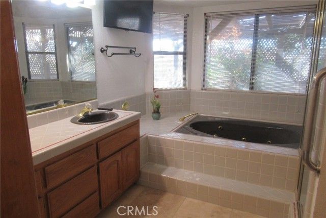 16035 Venango, Apple Valley, CA 92307