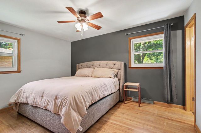 612 S Jackson Boulevard, Chesterton, IN 46304