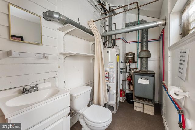 1061 WEST AVE, Ocean City, NJ 08226