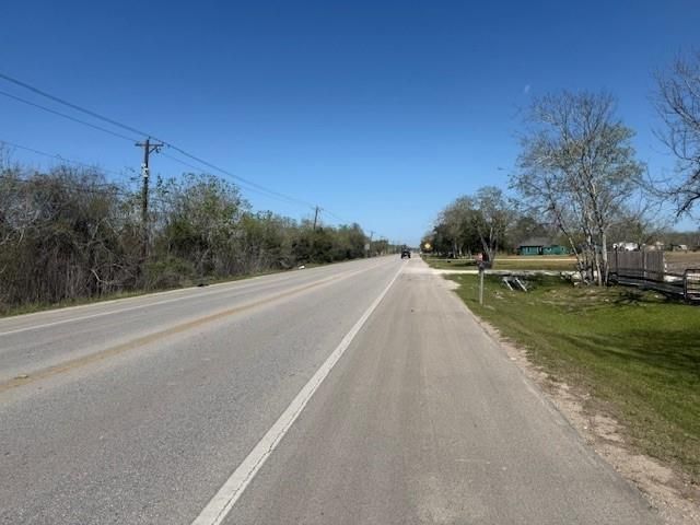 12217 Fm 1462, Alvin, TX 77511