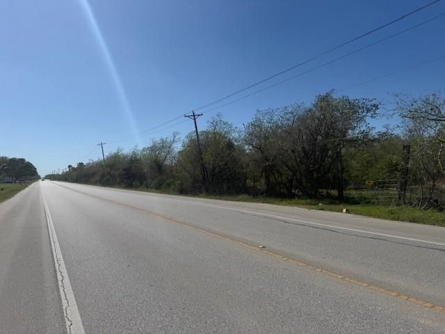 12217 Fm 1462, Alvin, TX 77511
