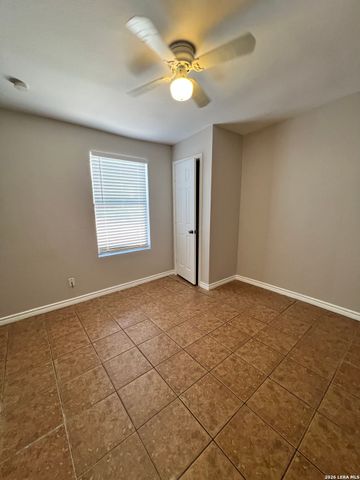 319 Harding Pl Unit 2, San Antonio, TX 78203