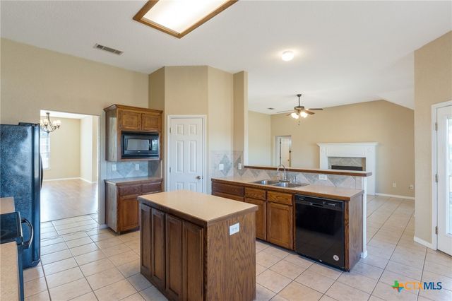 761 County Road 3340 Road, Kempner, TX 76539