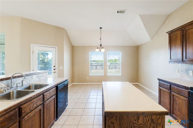 761 County Road 3340 Road, Kempner, TX 76539