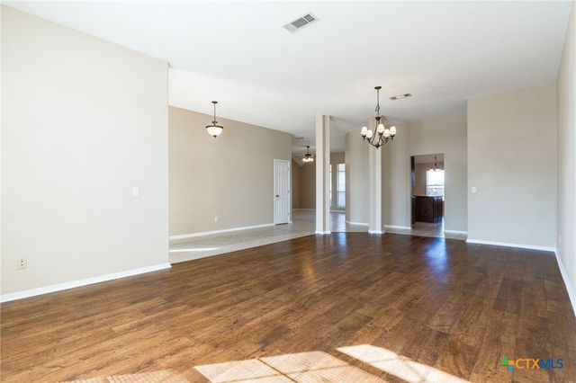 761 County Road 3340 Road, Kempner, TX 76539