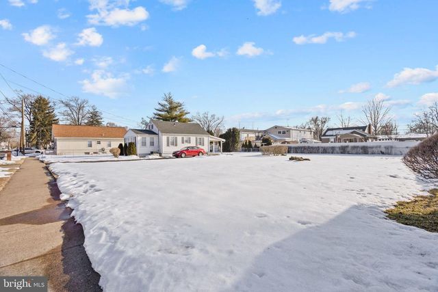 187 BERG, Hamilton, NJ 08610