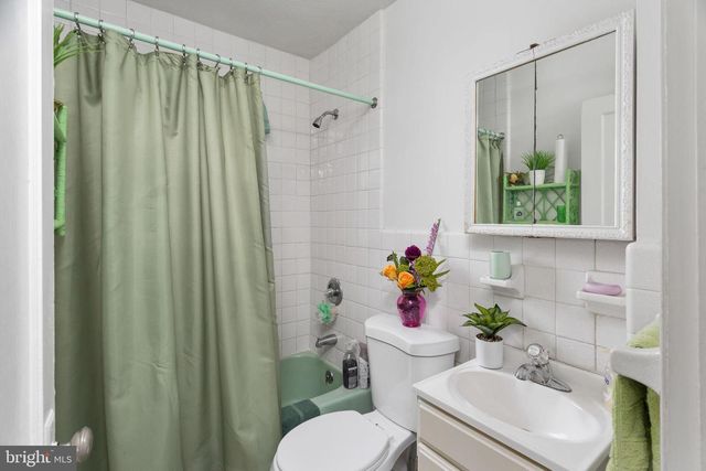 187 BERG, Hamilton, NJ 08610