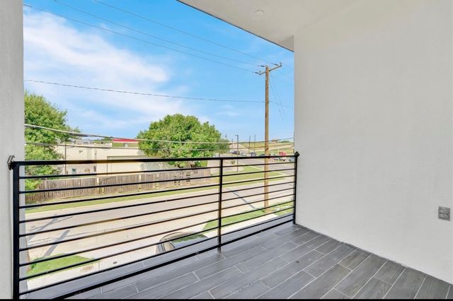 2902 Jim Street, Dallas, TX 75212