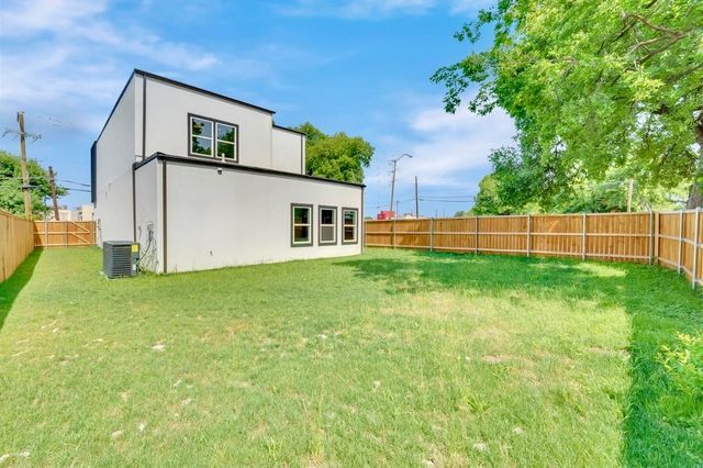 2902 Jim Street, Dallas, TX 75212