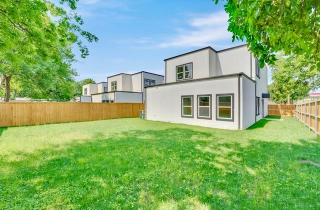 2902 Jim Street, Dallas, TX 75212