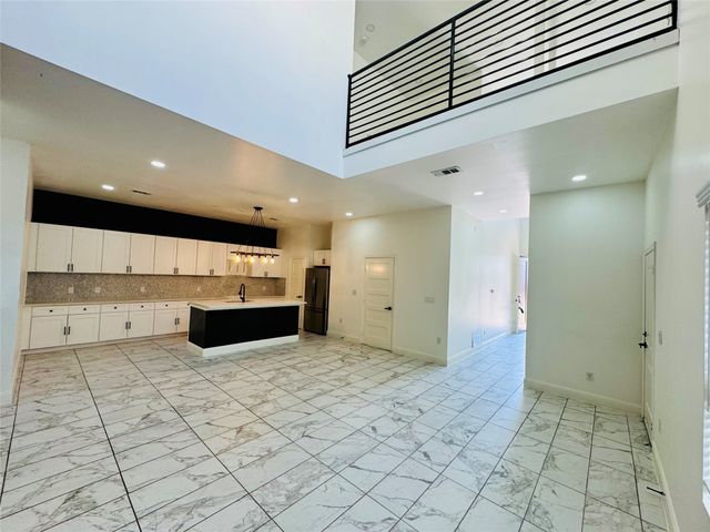 2902 Jim Street, Dallas, TX 75212