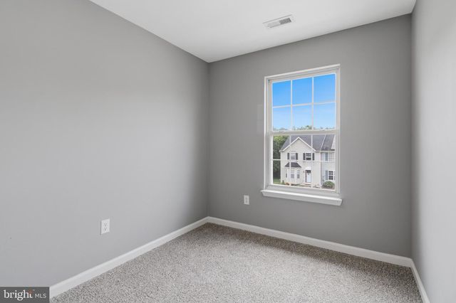 4 BLUE SPIRE CIR, Baltimore, MD 21220