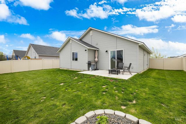 12822 Carkhill St, Caldwell, ID 83607