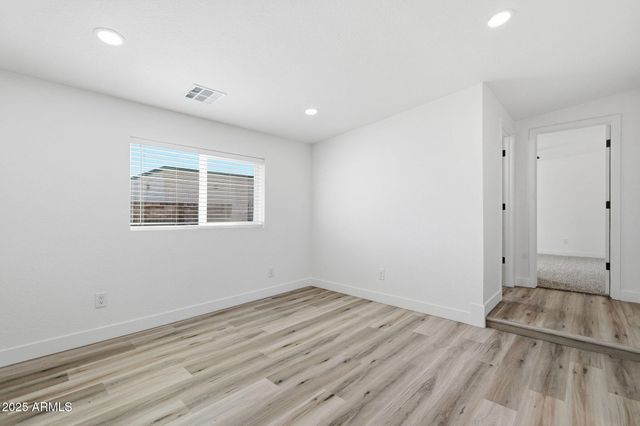 625 S SAGUARO Drive, Apache Junction, AZ 85120