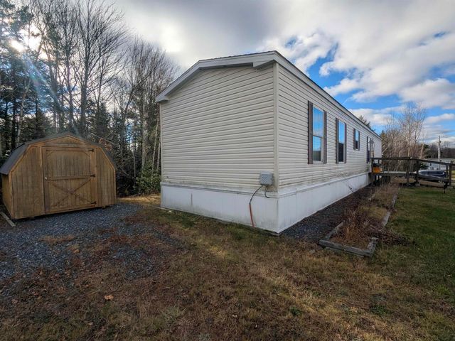 27 Lunar Drive, Canaan, NH 03741