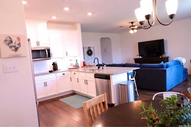 4587 Legend Spirit, New Braunfels, TX 78130