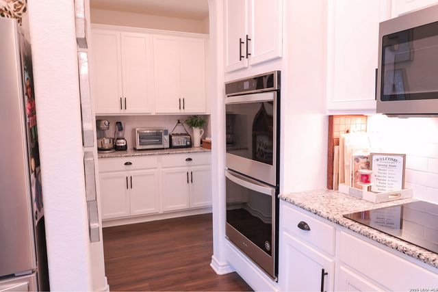 4587 Legend Spirit, New Braunfels, TX 78130