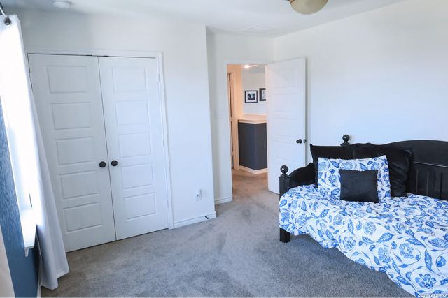 4587 Legend Spirit, New Braunfels, TX 78130