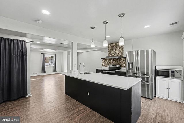 2502 SEDGEWICK PL, Dumfries, VA 22026