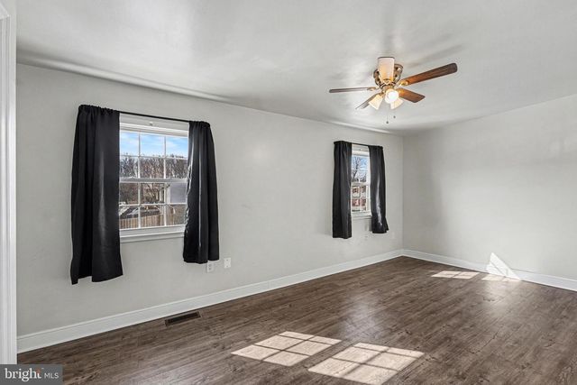 2502 SEDGEWICK PL, Dumfries, VA 22026