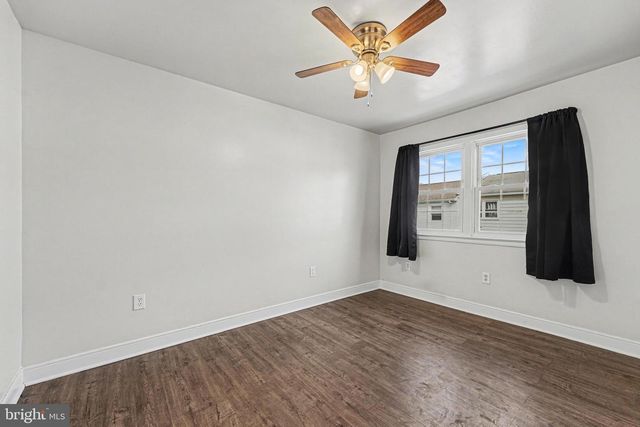 2502 SEDGEWICK PL, Dumfries, VA 22026