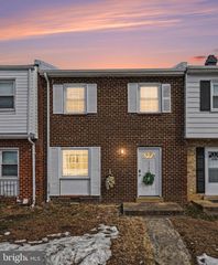 2502 SEDGEWICK PL, Dumfries, VA 22026