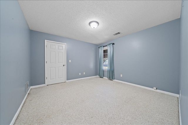 235 FAIROAKS DR, Oakland, TN 38060