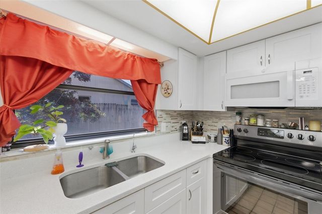 1102 SPRINGTIME DRIVE, Holiday, FL 34691