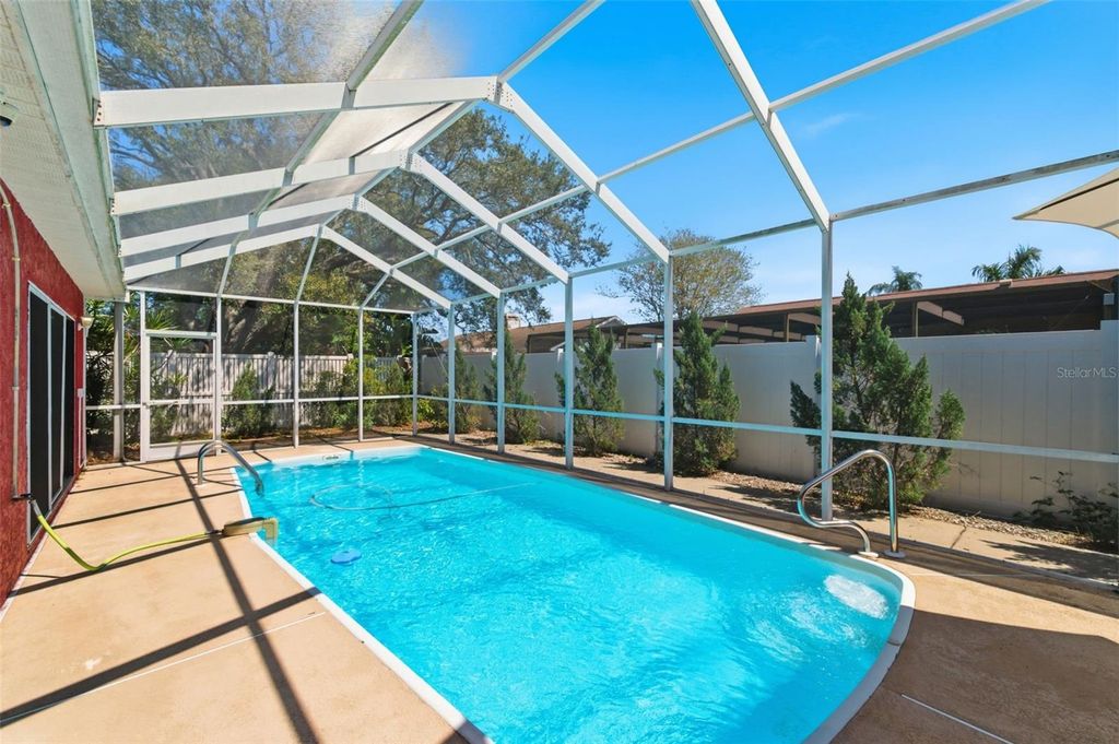 Image 39 of property listing at 1102 SPRINGTIME DRIVE, Holiday, FL 34691