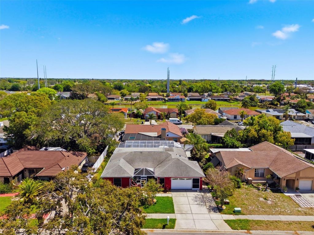 Image 43 of property listing at 1102 SPRINGTIME DRIVE, Holiday, FL 34691