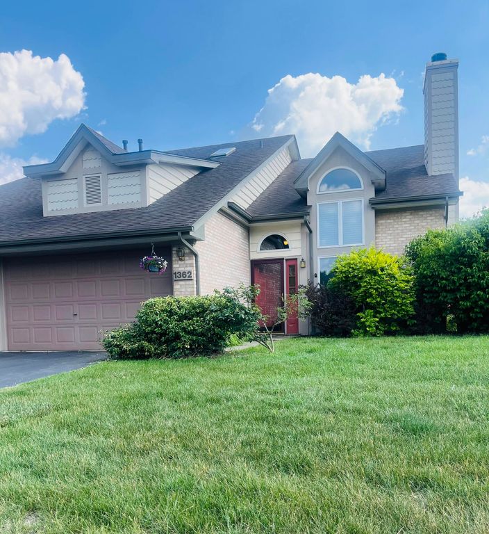 1362 W 94th Court, Crown Point, IN 46307