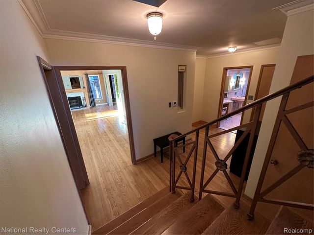 821 Pemberton Road, Grosse Pointe Park, MI 48230