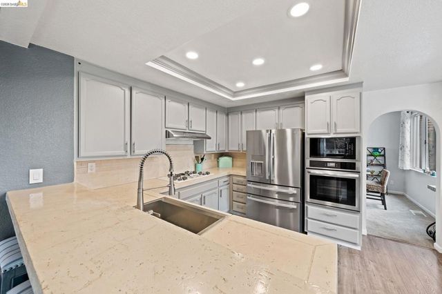 2147 Saint Andrews Ct, Discovery Bay, CA 94505