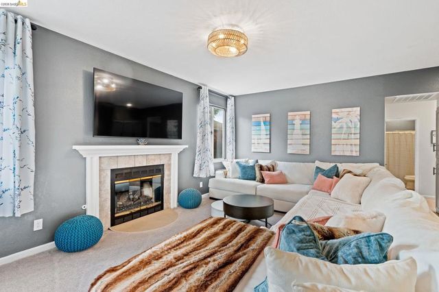 2147 Saint Andrews Ct, Discovery Bay, CA 94505