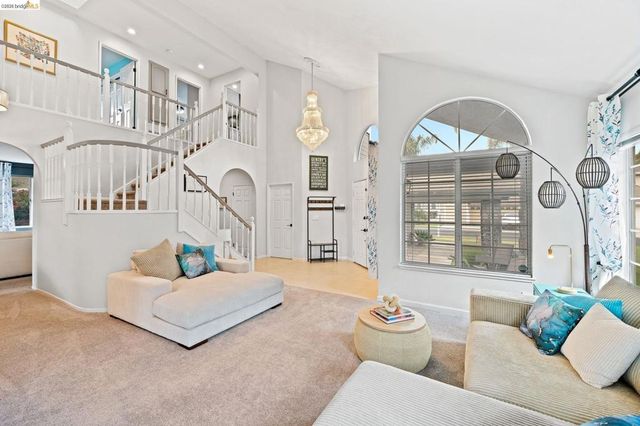 2147 Saint Andrews Ct, Discovery Bay, CA 94505