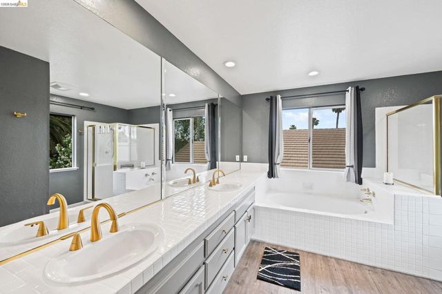 2147 Saint Andrews Ct, Discovery Bay, CA 94505