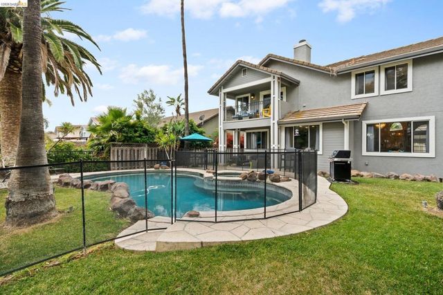 2147 Saint Andrews Ct, Discovery Bay, CA 94505