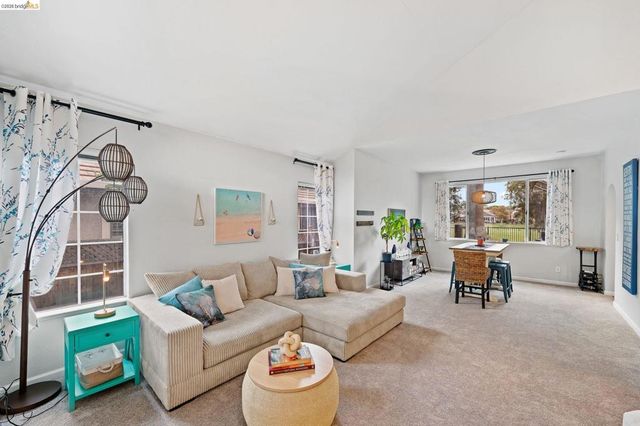 2147 Saint Andrews Ct, Discovery Bay, CA 94505