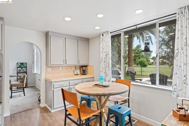 2147 Saint Andrews Ct, Discovery Bay, CA 94505