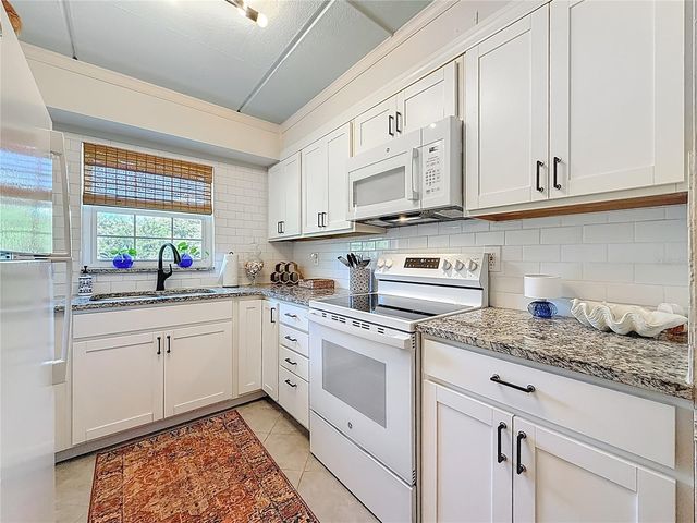 360 N BAYSHORE BOULEVARD 108, Clearwater, FL 33759