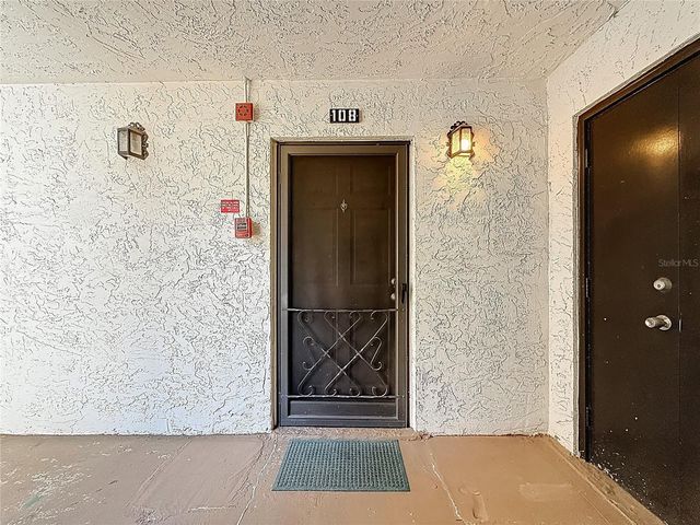 360 N BAYSHORE BOULEVARD 108, Clearwater, FL 33759